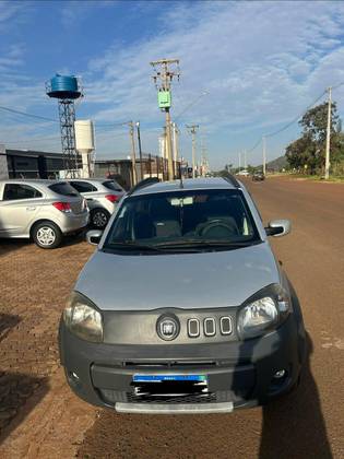 FIAT UNO 1.0 WAY 8V FLEX 4P MANUAL FIAT UNO 1.0 WAY 8V FLEX 4P MANUAL